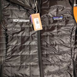 Patagonia Puffer Vest Size Medium New