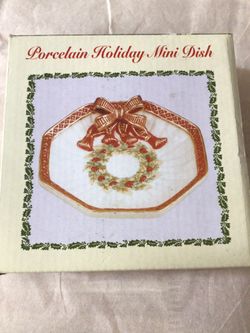 Porcelain Holiday Mini Dish