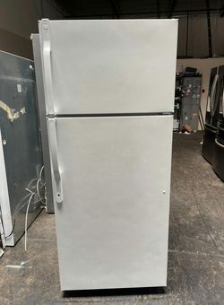 White Top Mount Refrigerator - Energy Efficient