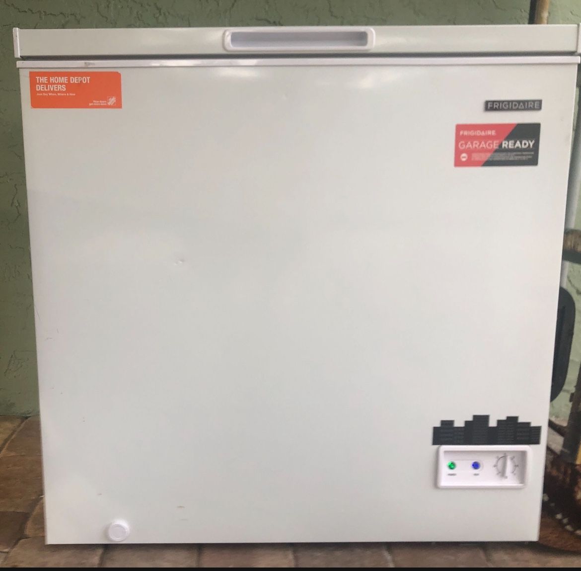 Frigidaire Chest Freezer