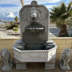 New Fountain And 2 Lions Made Out Of Cement Perfect Gift 🎁 