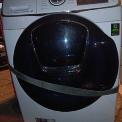 2024 Samsung Front Loading High Efficiency Washing Machine