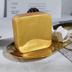 Tumeric  Whitening Body and Facial 24k Gold Anti-aging Soap With Gold Foil