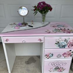 Stunning super Heavy Desk Or Vanity Table 