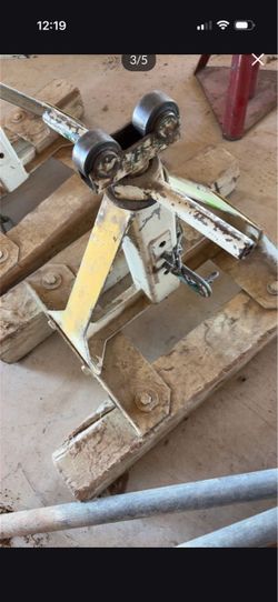 Greenlee pipe stands / jacks