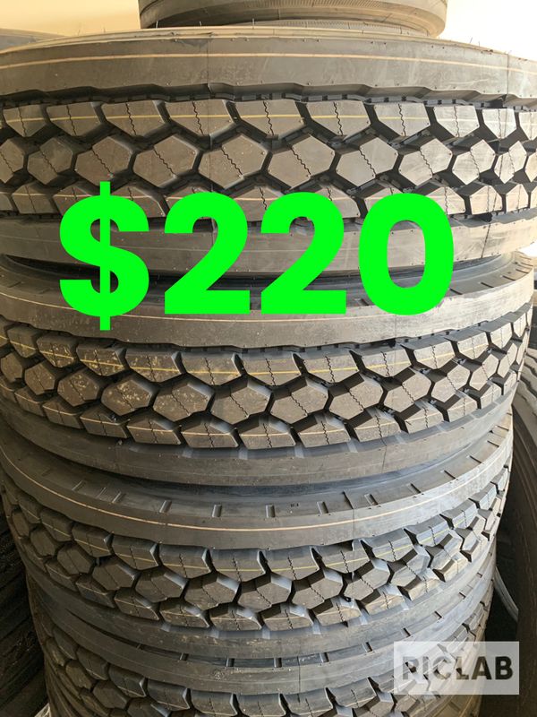 Commercial semi truck tires tire 295/75/22.5 for Sale in Montclair, CA