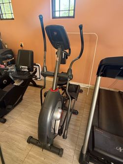 SCHWINN 470 Elliptical work out equipment
