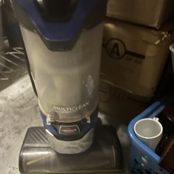 Bissell Milticlean Pet Vacuum 