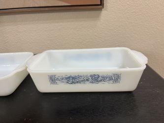 Vintage  Currier & Ives Blue ovenware