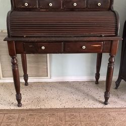 Vintage Ethan Allen Roll Top Desk 