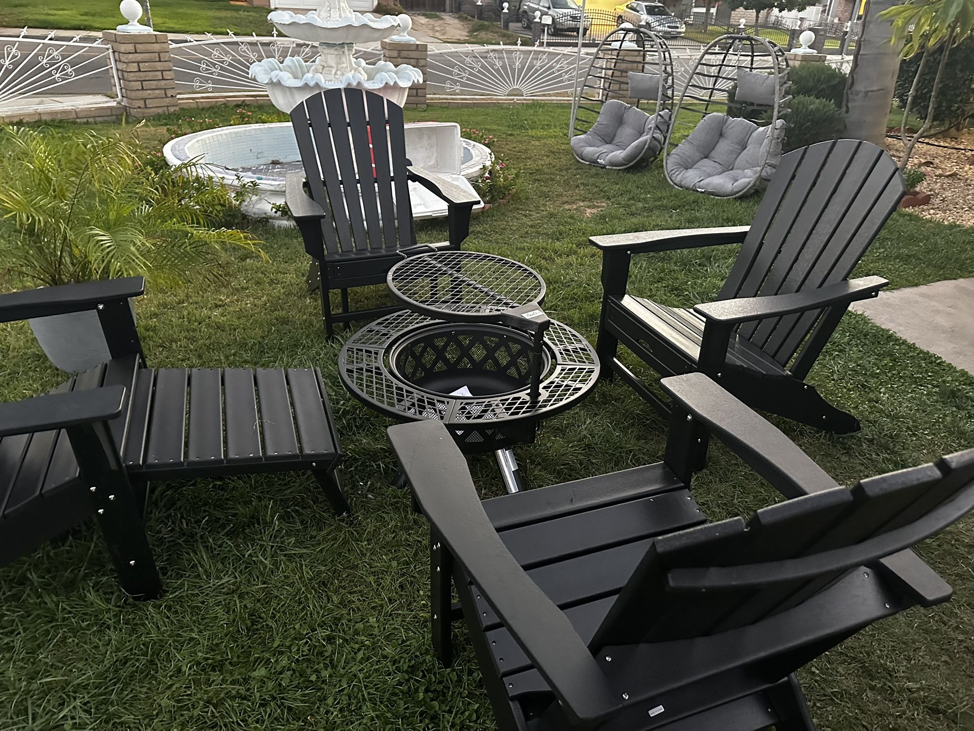 5 pcs brand new patio set black chais