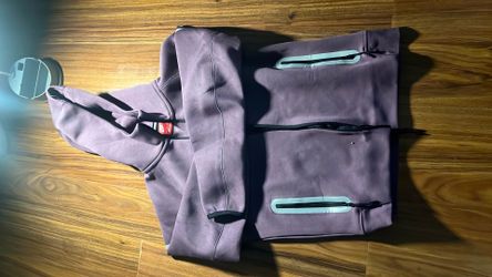 Nike tech Lavender Reflective