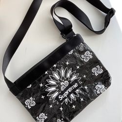 ORIGINAL SUPREME CROSSBODY BAG 