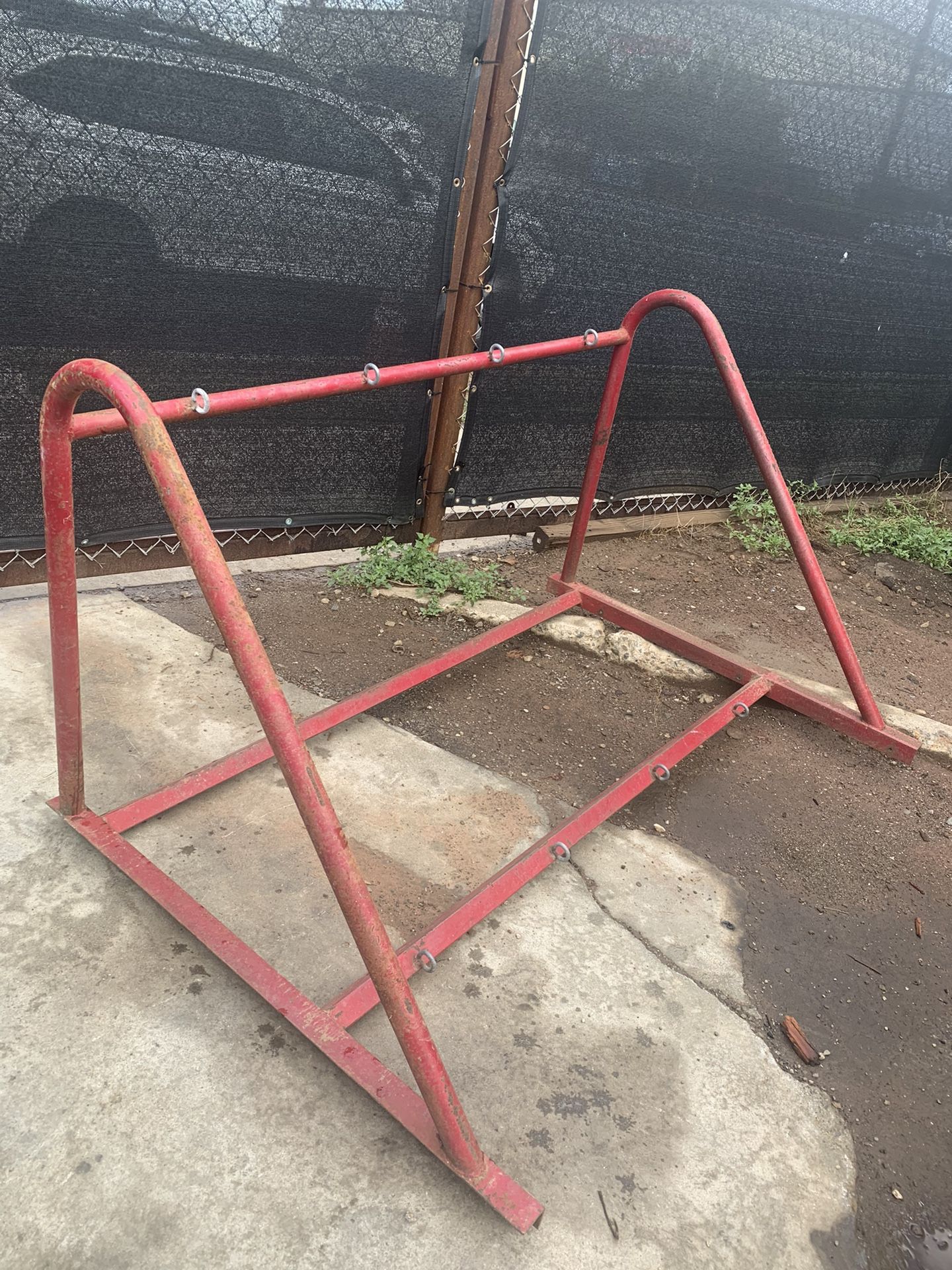 Chase truck tire rack