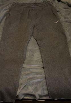 Used Nike sweatpants in good condition Size Xl