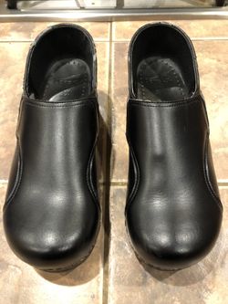 Dansko clogs Size 43 / 12