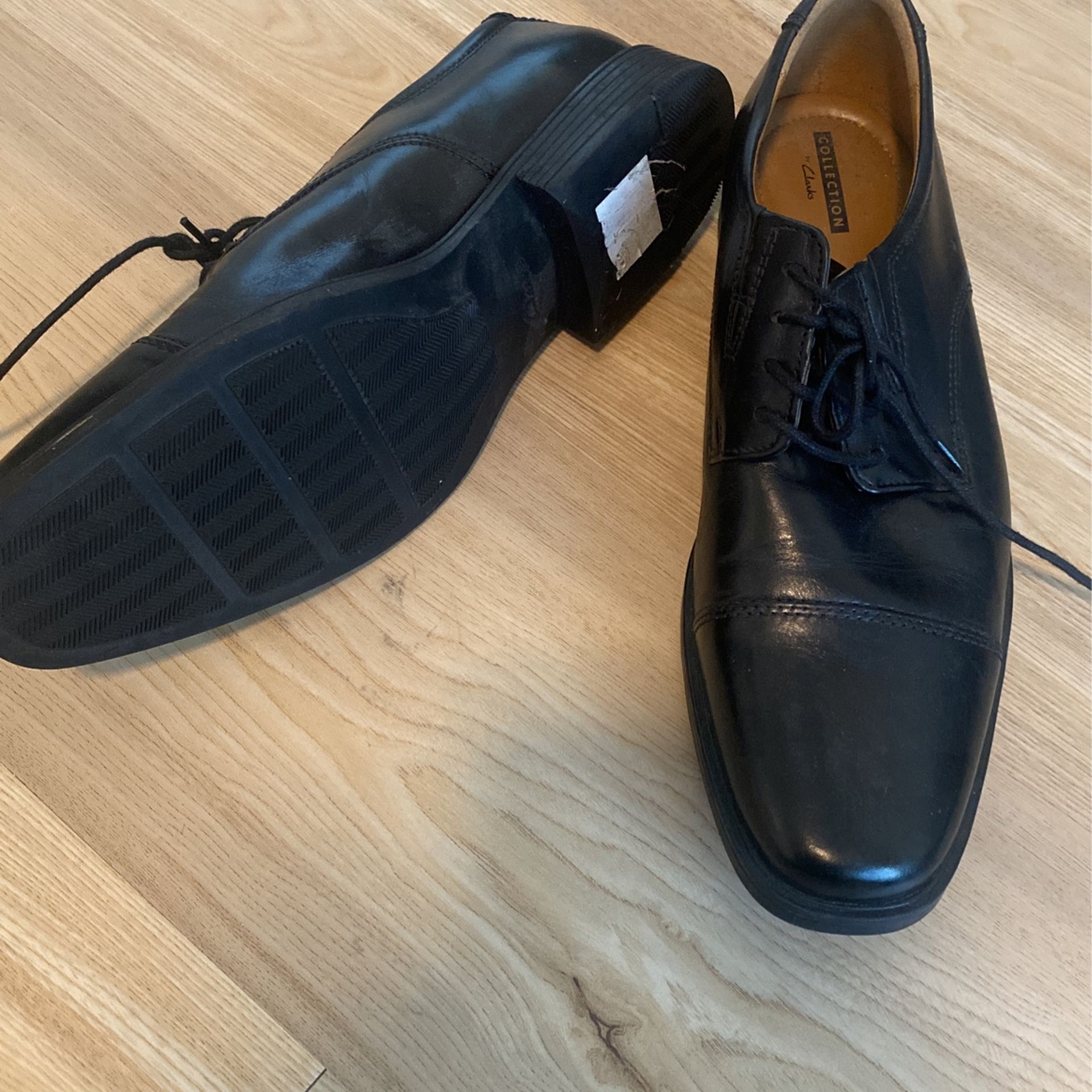 Men’s Dress Shoes Size 9