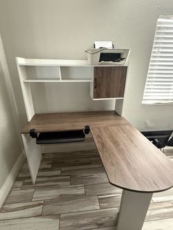 Desk