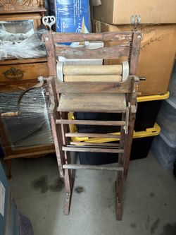 Antique Clothes Wringer