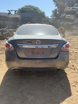 2014 Nissan Altima 2.5L Automatic Transmission for parts only‼️