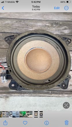 01-06 LS430 Subwoofer