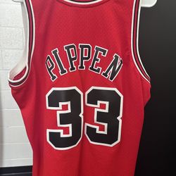 Red Pippen Jersey 