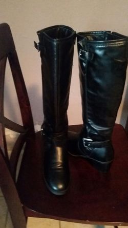 Botas en buen estado #8 y medio $ 12