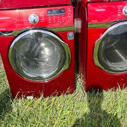 Samsung Washer and Gas Dryer W Stands