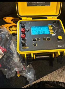 Micro-Ohmmeter model 6240
