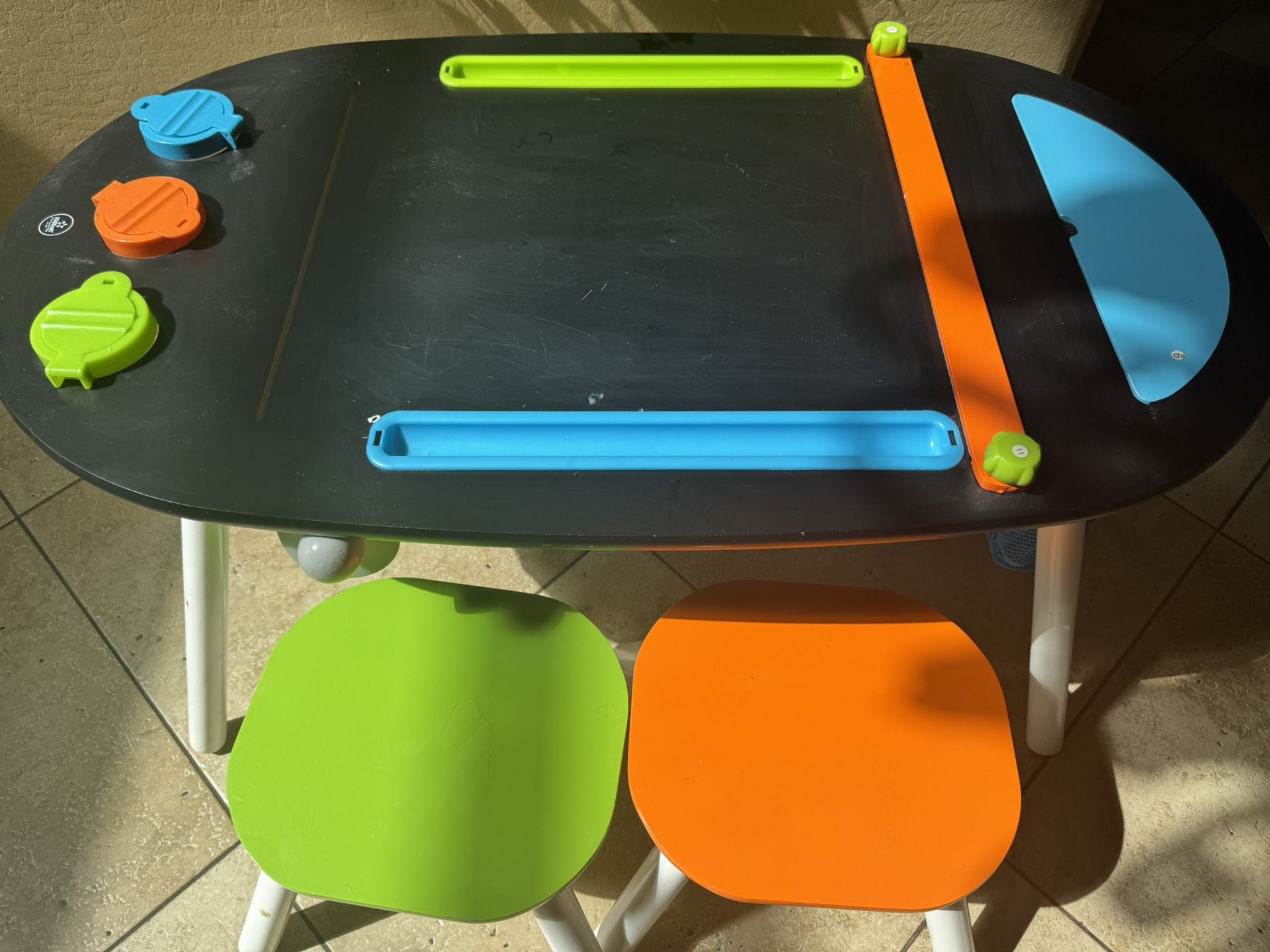 Kids Table With 2 Chairs