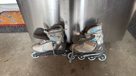 Rollerblade Bladerunner rollerblades Size 10