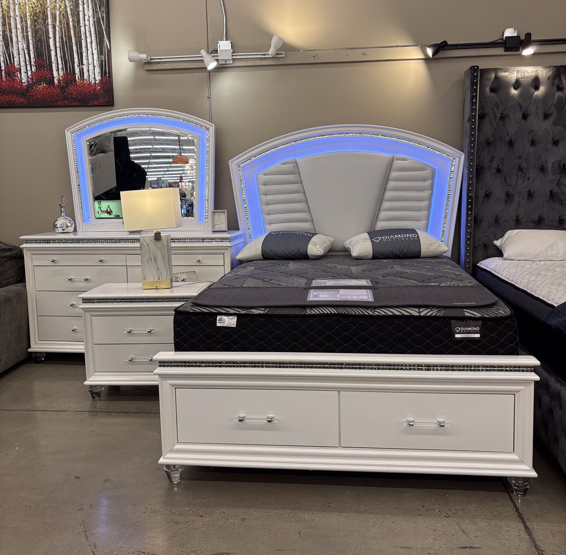 Beautiful Queen Bedroom Set