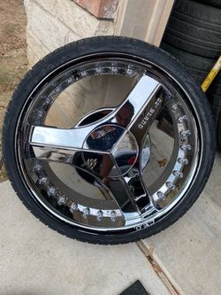 22" Blade CEO with Tire and cap