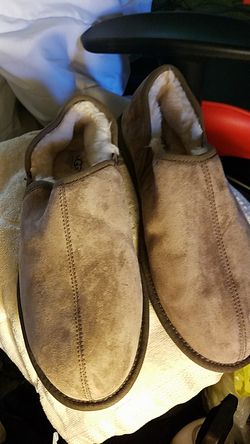 Ugg. Men's sz12