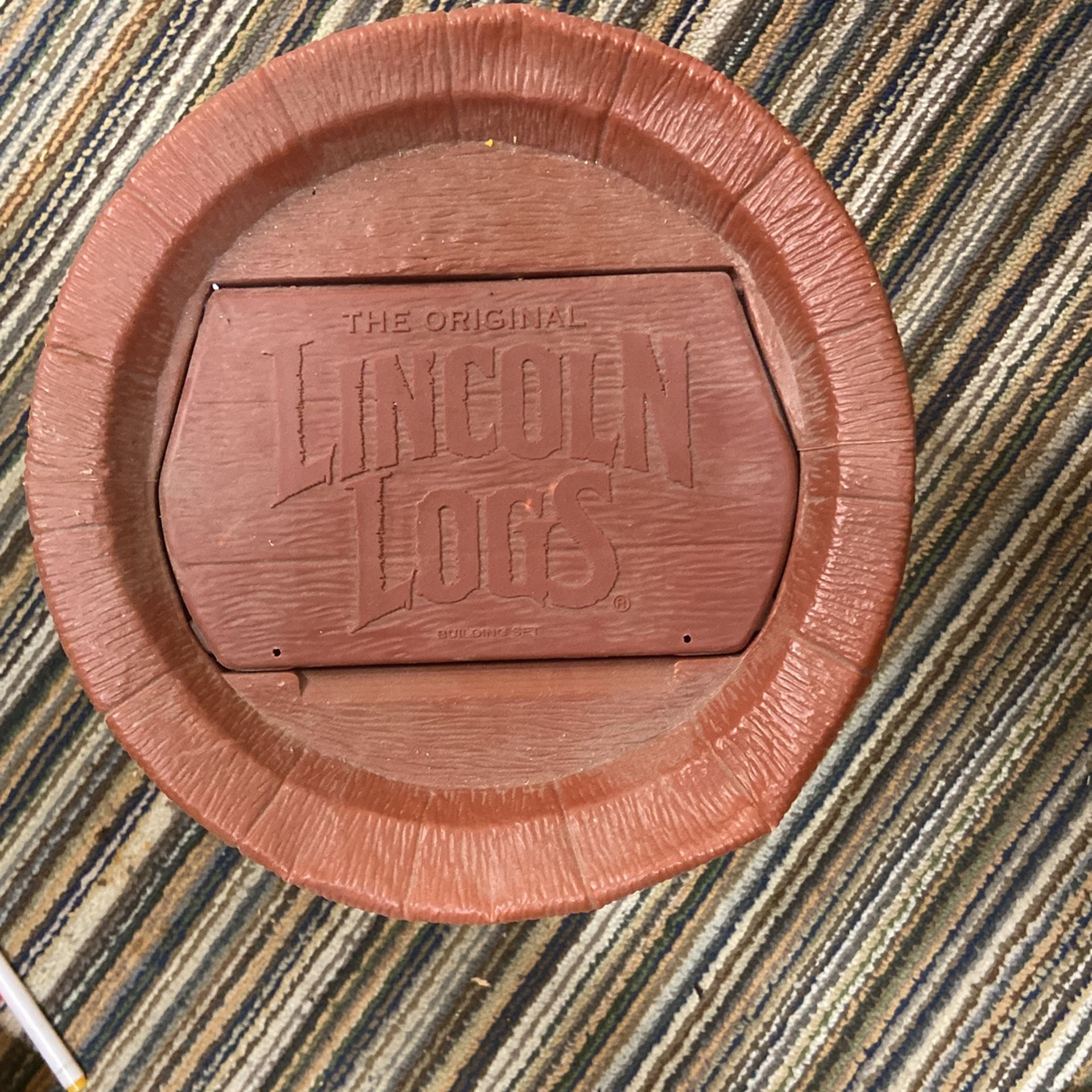 Lincoln Logs