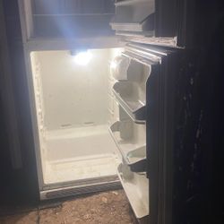 Refrigerator. (full Size) 