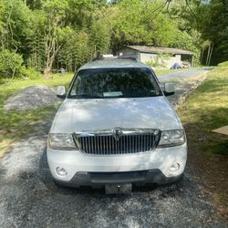 2005 Lincoln Aviator