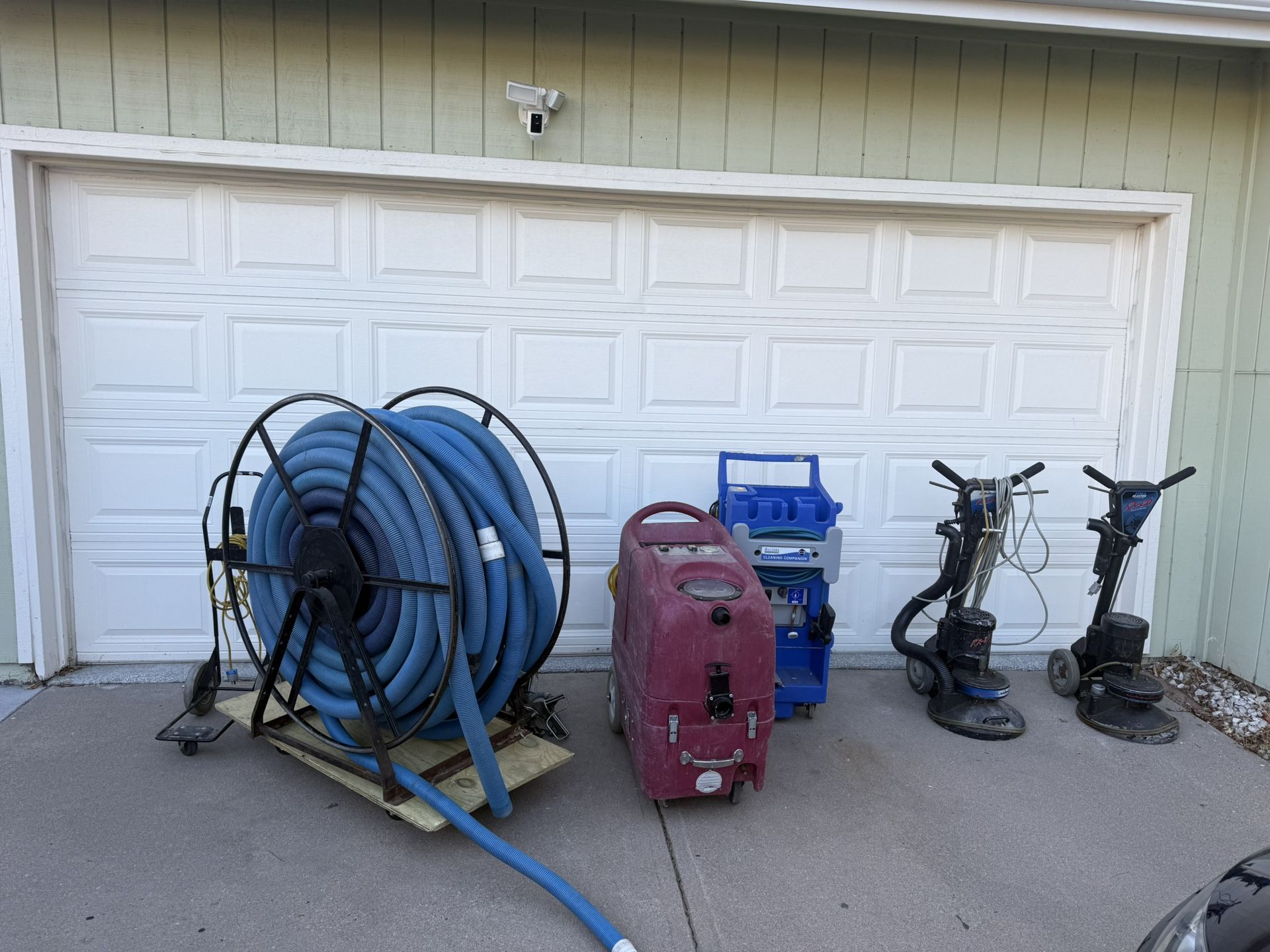 Carpet Cleaning Equipment Package – Truckmount, RX-20s, Tanks, Extractors (AS-IS / Needs Repair)