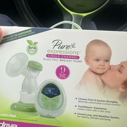 Breast pump