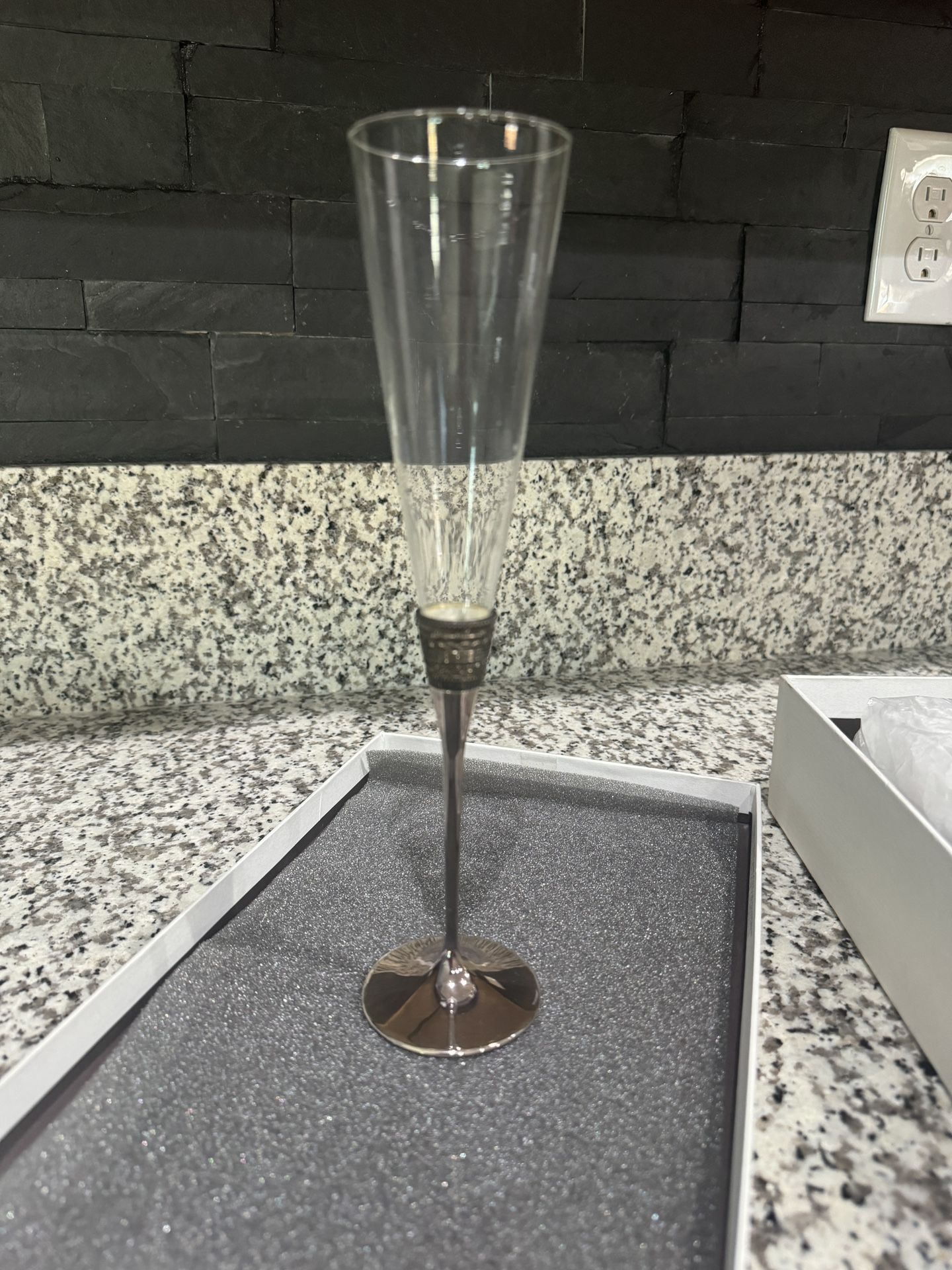 Vera Wang Toasting Flutes - Silver