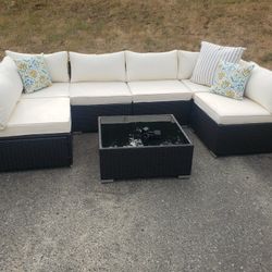 Outdoor Sectional W/Pillows