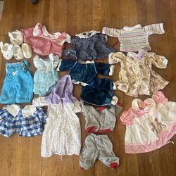 Cabbage Patch doll clothes includes slippers and two single shoes