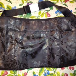 Victoria Secret Duffel Bag $25 *** Houston TX 77093 