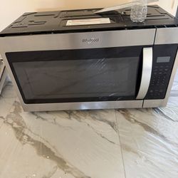 Microwave. Whirlpool Stainless Steel. Size Standard.