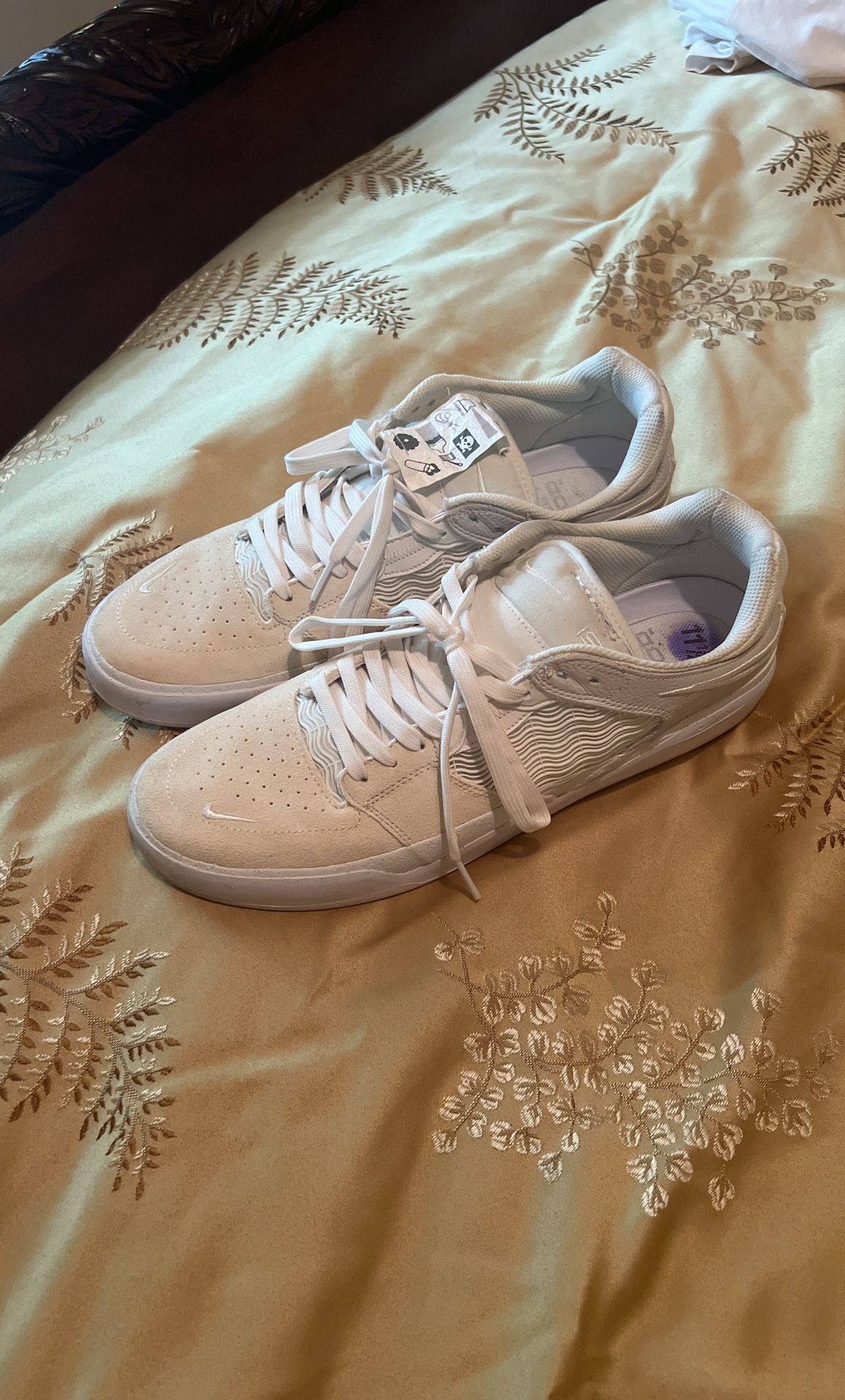 Nike Ishod