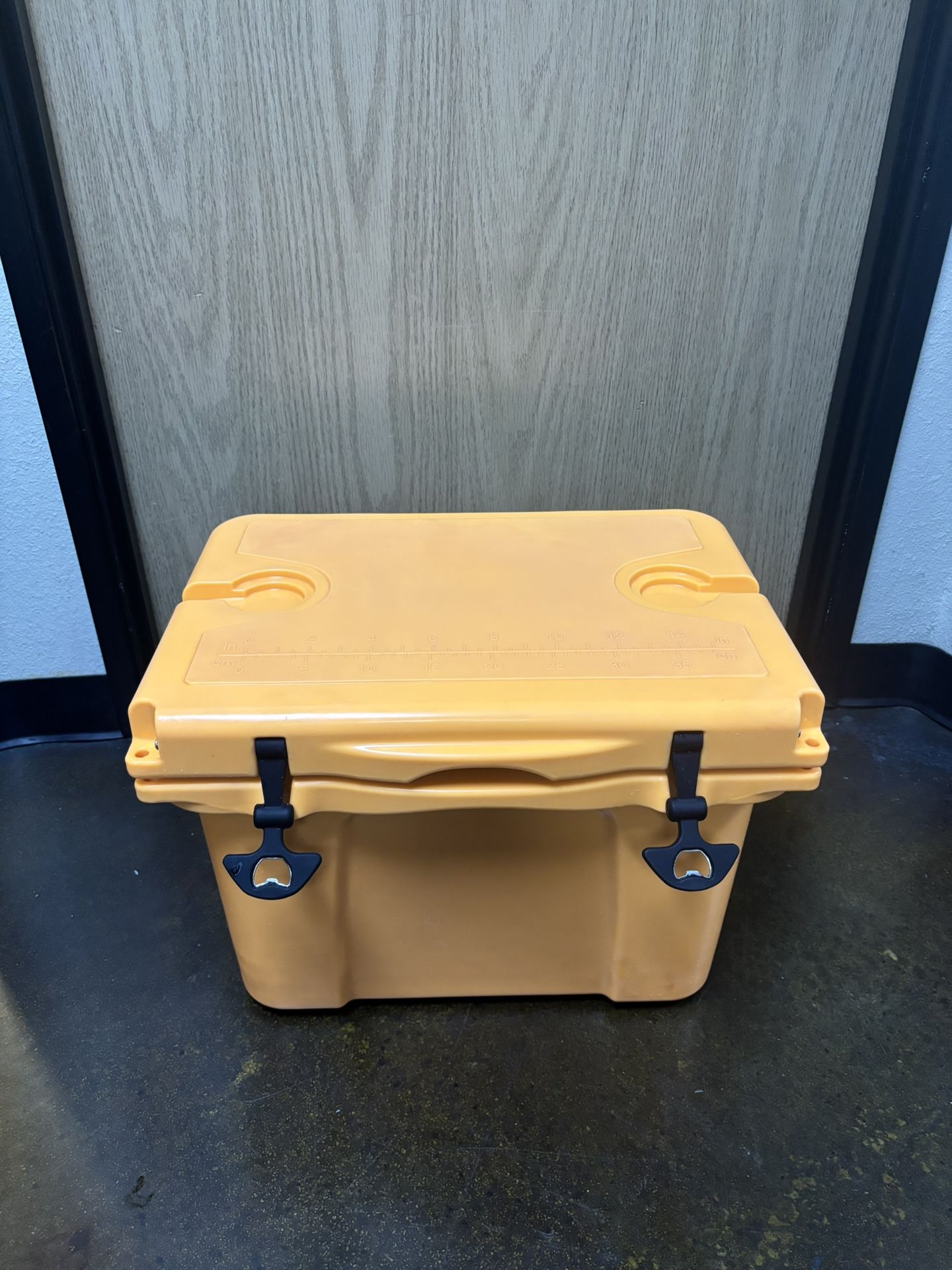 Container 