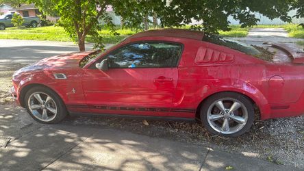 2005 Ford Mustang