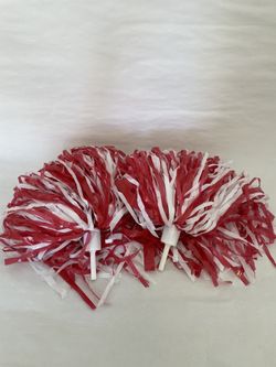 Small Red & White Pom Poms