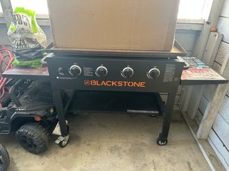 Really nice 36” Blackstone flat top grill model: 1836