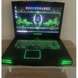 Alienware M15X Gaming Laptop

